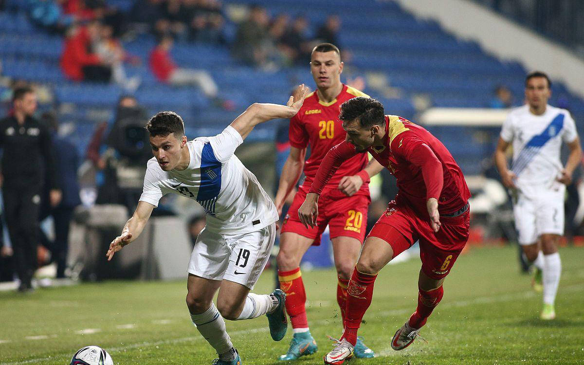 米兰电竞官网-克罗地亚突围大胜，小组赛晋级悬念渐浮现，实力备受称赞(克罗地亚小组战绩)